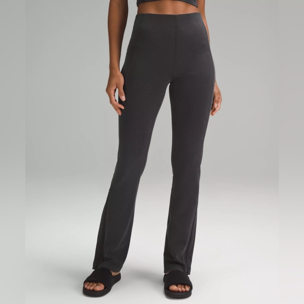 Lululemon Ribbed Softstreme Flare Pants Black Size 4 Lounge Yoga Athleisure